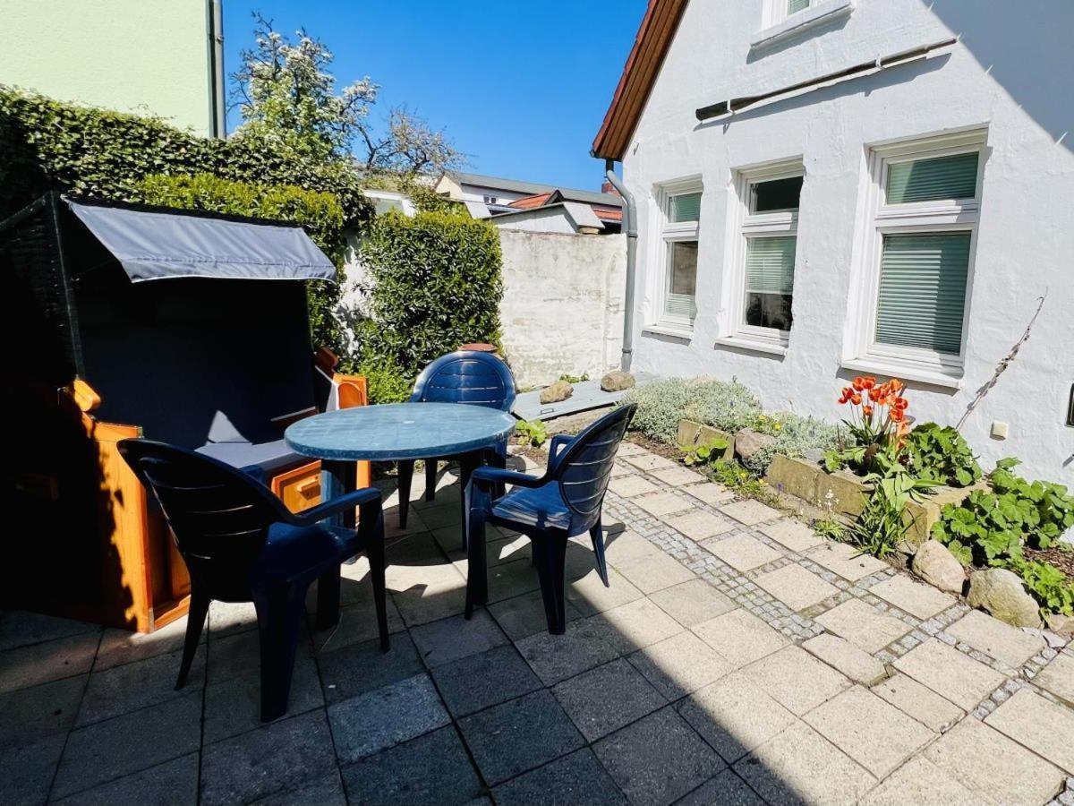 Kapitaenshaus Villa Rostock Dış mekan fotoğraf